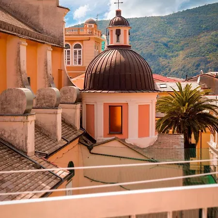 Downtown * Moneglia