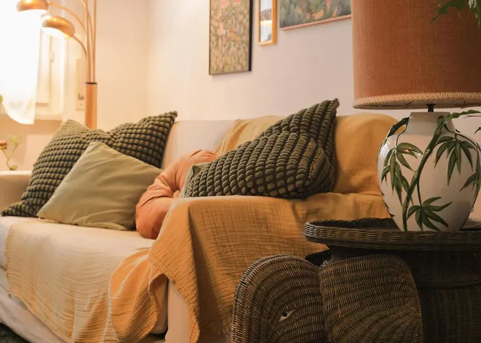 Downtown Apartment *